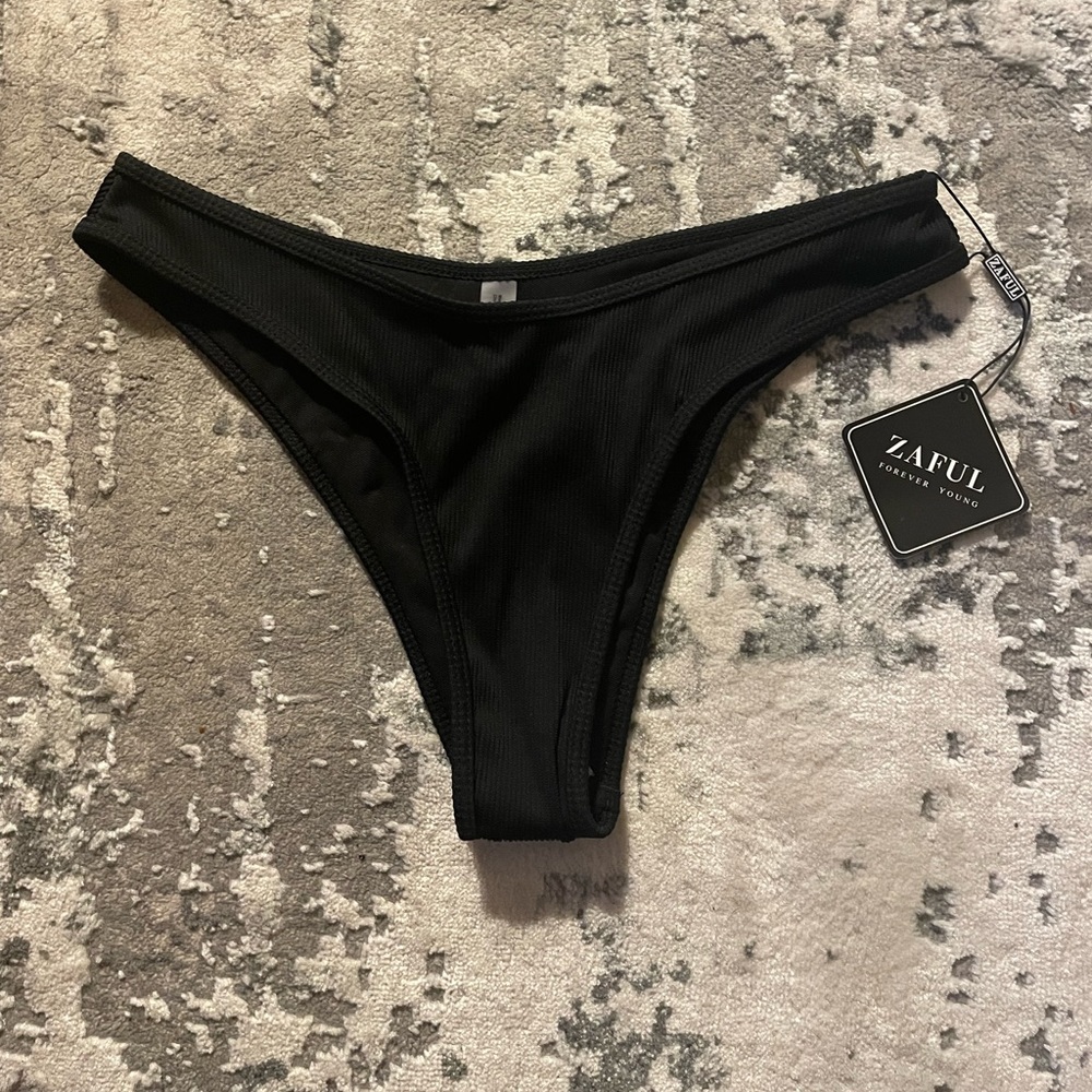 Zaful Cheeky Ribbed Bikini Bottom